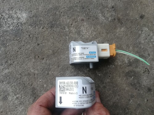 Suzuki Swift 3 III MZ Crashsensor Airbag Steuergerät Side 38930-62J10 Stückpreis