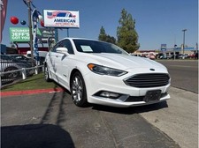 2017 Ford Fusion SE Hybrid Sedan 4D