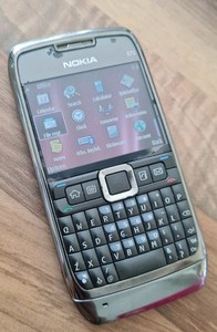 Nokia E71 - silber - T-Mobile - Smartphone