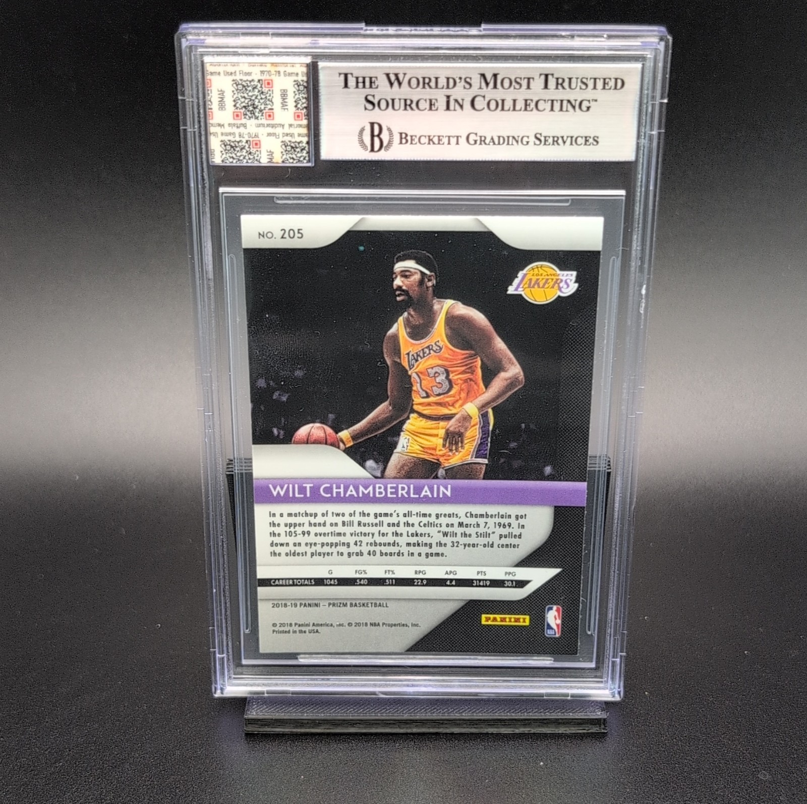 2018 Panini Prizm Wilt Chamberlain #205 BGS 9 Game Used Floor Jersey Fusion NBA view 3