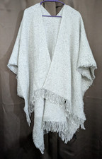 Women's Cape Shawl Wrap Gray Beige Crochet Fringe One Size Boho Free Chic