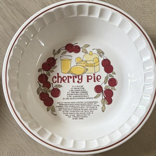 Royal China Jeannette Ceramic Pie Dish Set Strawberry & Cherry Food Theme