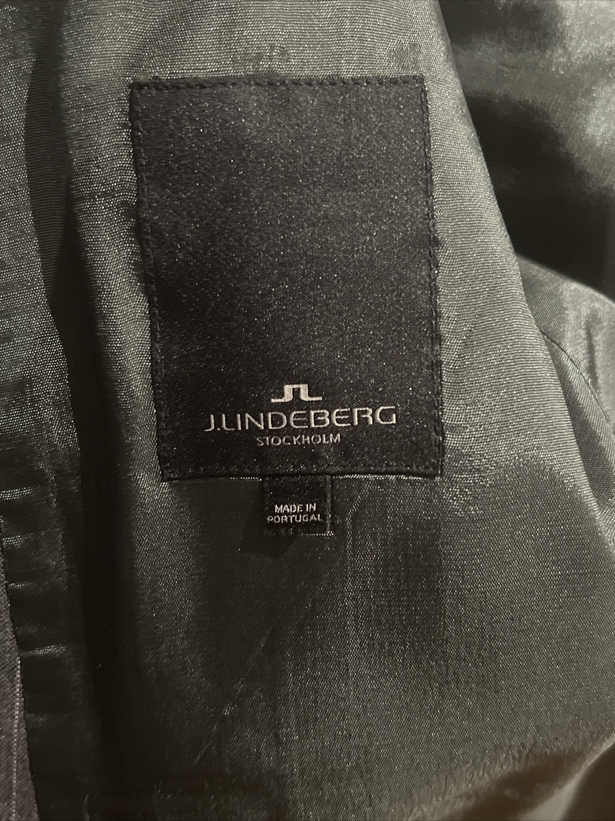 J. Lindeberg Suit WoolPolyester Blend. Gray Pinstripe 2 Pc Suit Sz 52