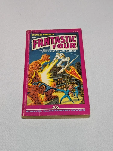 Stan Lee Presents The Fantastic Four, Vintage 1982 Marvel Illustrated Books