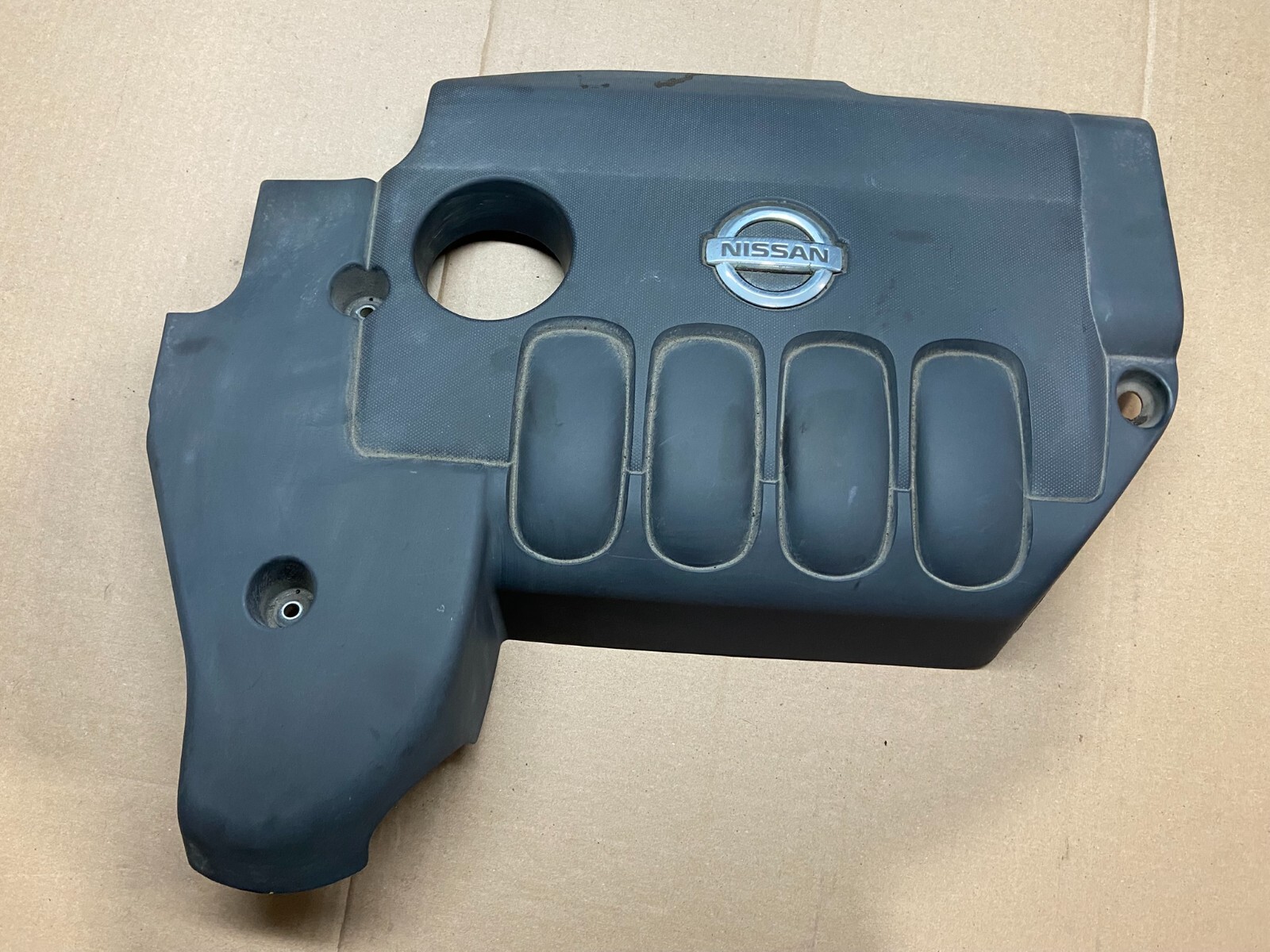 2007 to 2013 Nissan Altima 2.5 L Engine Cover i7107 DG1