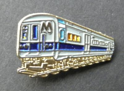 NEW YORK LONG ISLAND RAILWAY TRAIN LAPEL PIN BADGE 7/8 INCH