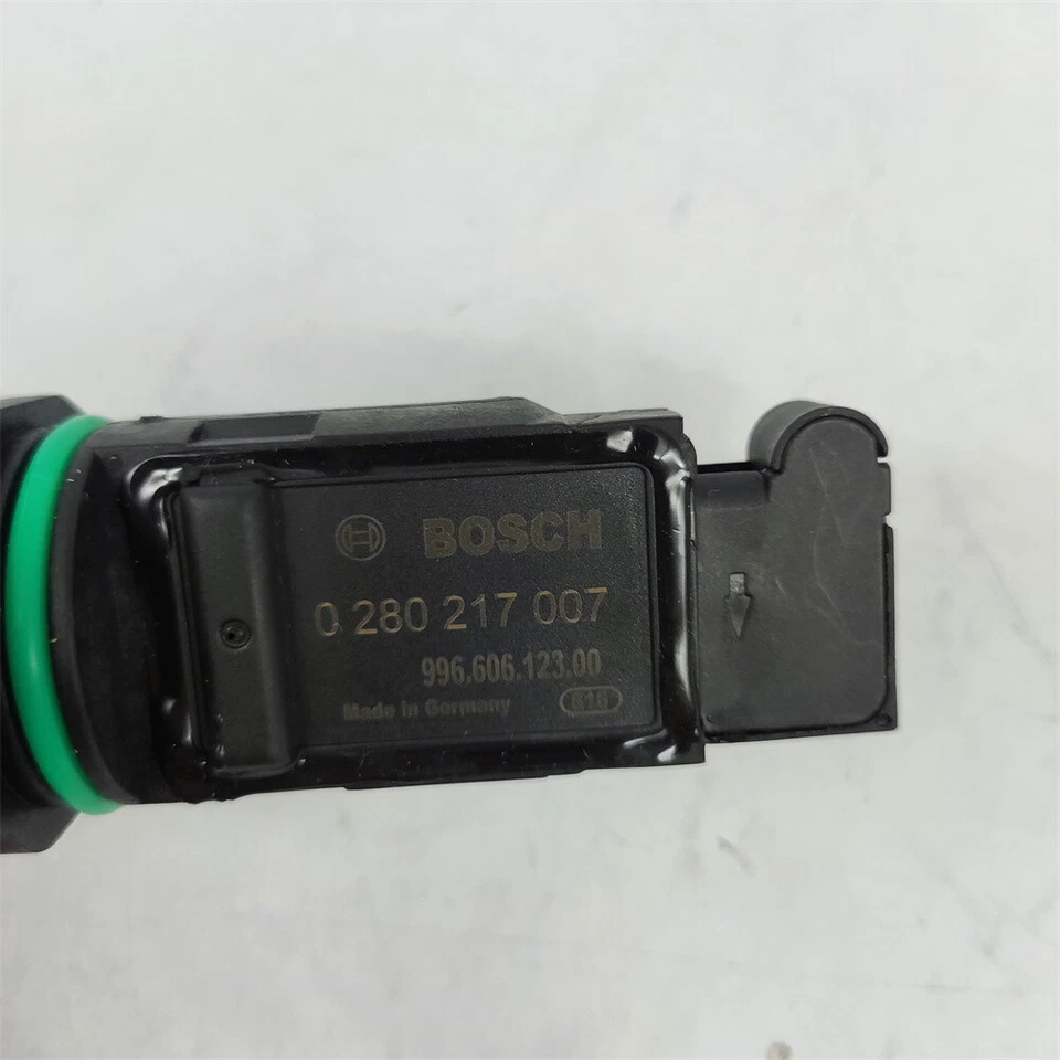 0280217007 Mass Air Flow MAF Sensor Bosch for 1999 2000 2001 Porsche 911 3.4L Foto 3 de 4