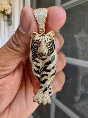 3.5Ct Round Cut Lab-Created Moissanite King Lion Pendant 14K Yellow Gold Plated