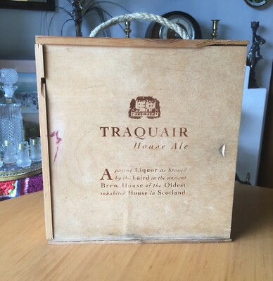 RETRO LEERES TRAQUAIRHAUS ALE HOLZKISTE - ÄLTESTES BEWOHNTES HAUS IN SCHOTTLAND