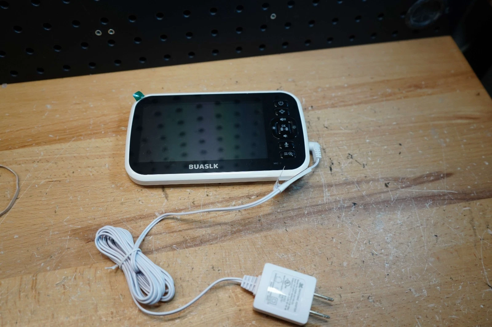 (N) BUASLK SM660 5" Baby Monitor Parent Unit Only w/ Charger