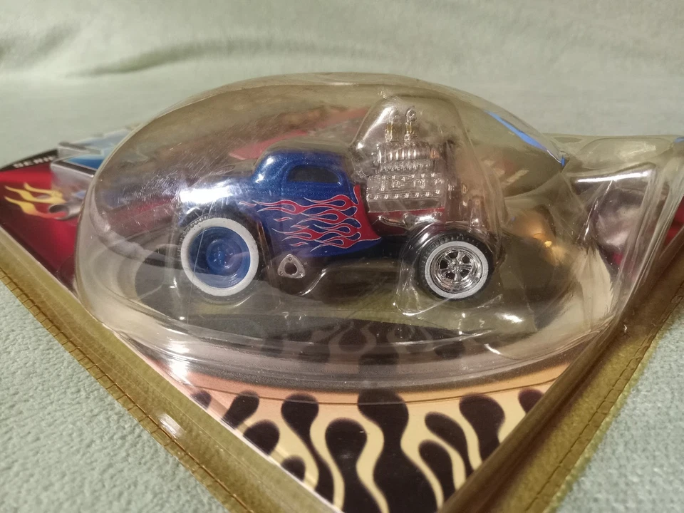 THE ORIGINAL MUSCLE MACHINES SERIES 3 BLUE 1933 FORD COUPE 1:64 SCALE NEW 2007 - Image 3 of 3