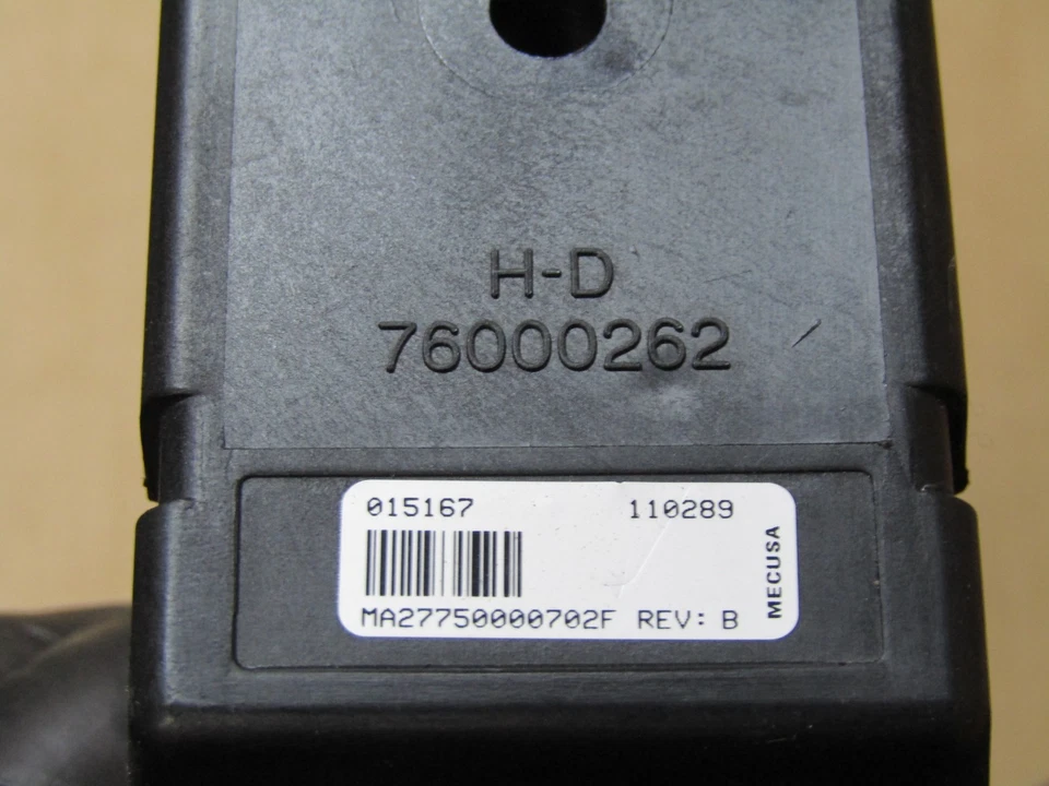 Harley Davidson CVO Ultra Ltd 180 2015 16.689 millas juego de radio y altavoces (9701) Foto 3 de 4