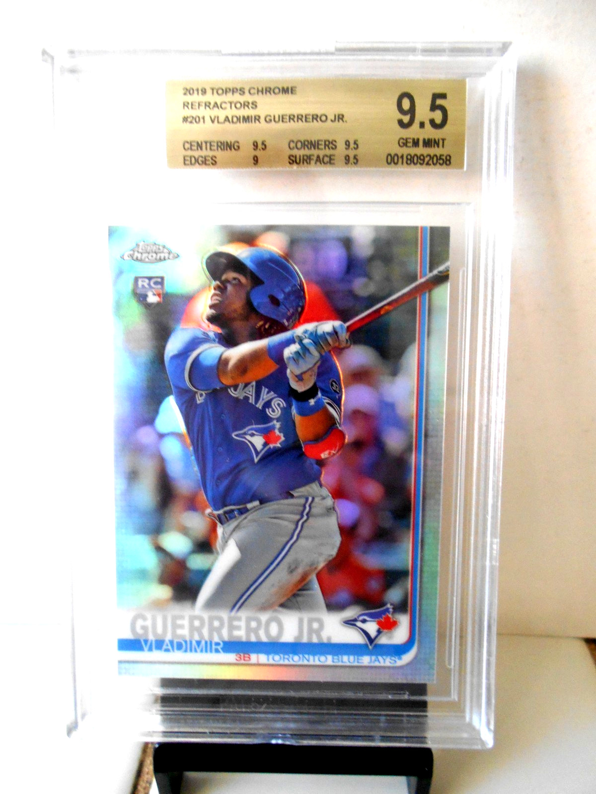 2019 Topps Chrome Refractors #201 Vladimir Guerrero Jr. RC BGS 9.5 GEM MINT