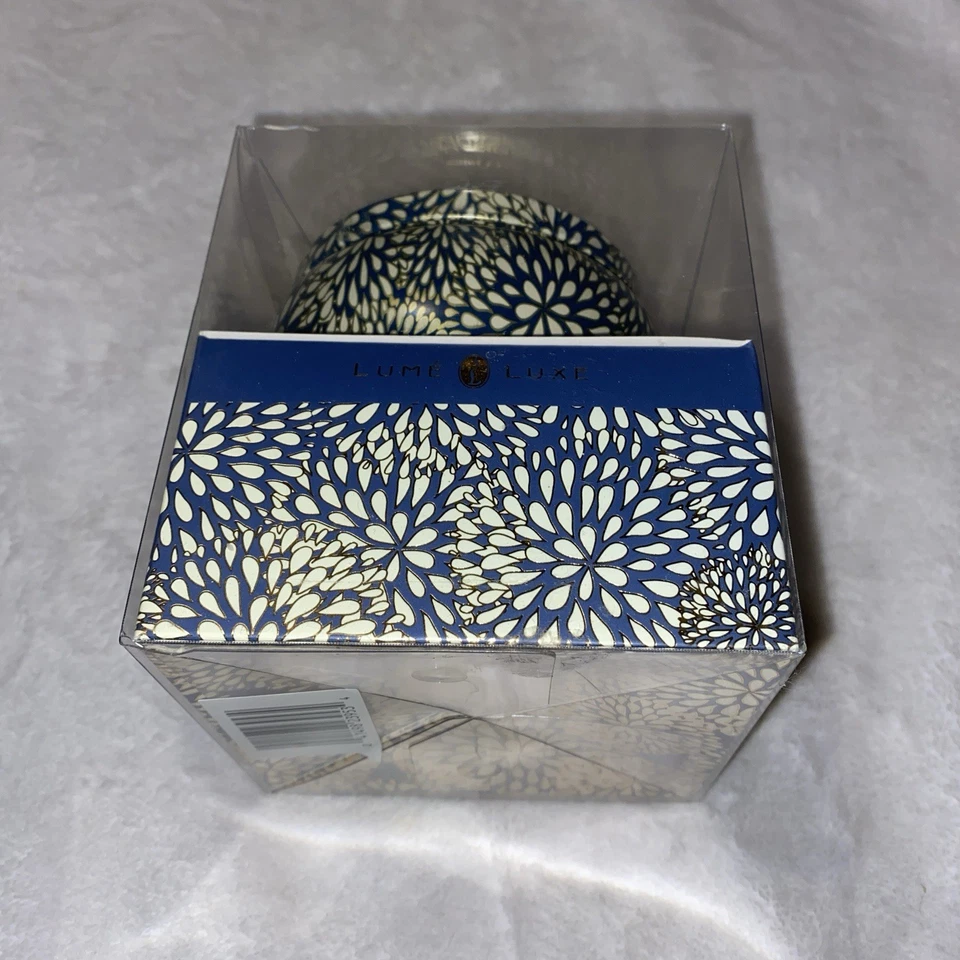 Vela de soja perfumada de lujo de abeto azul Lume Lux 10,5 OZ 297 g Foto 3 de 4