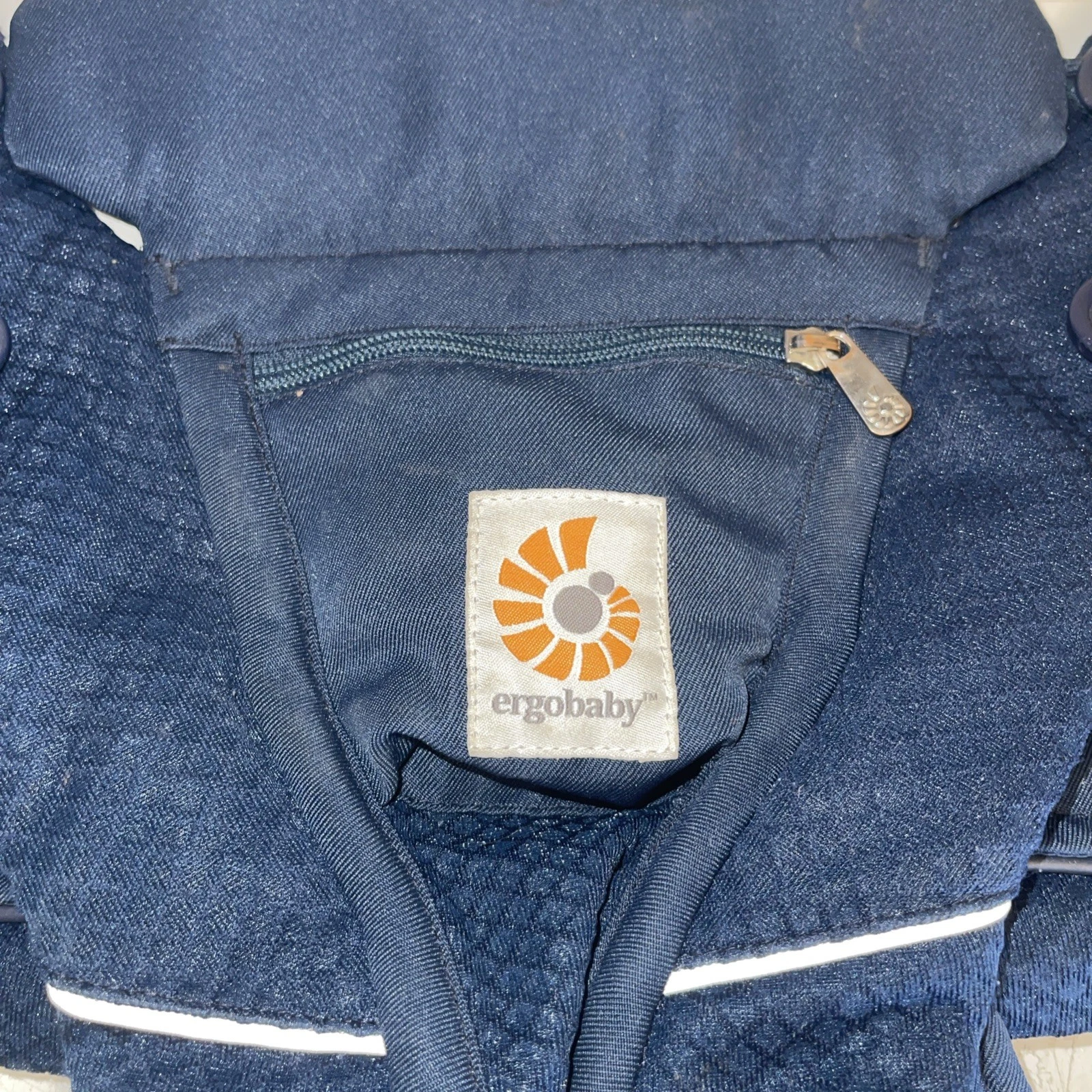 Ergo Baby Omni 360 Breeze Baby Carrier Midnight Blue
Opens in a new window or tab