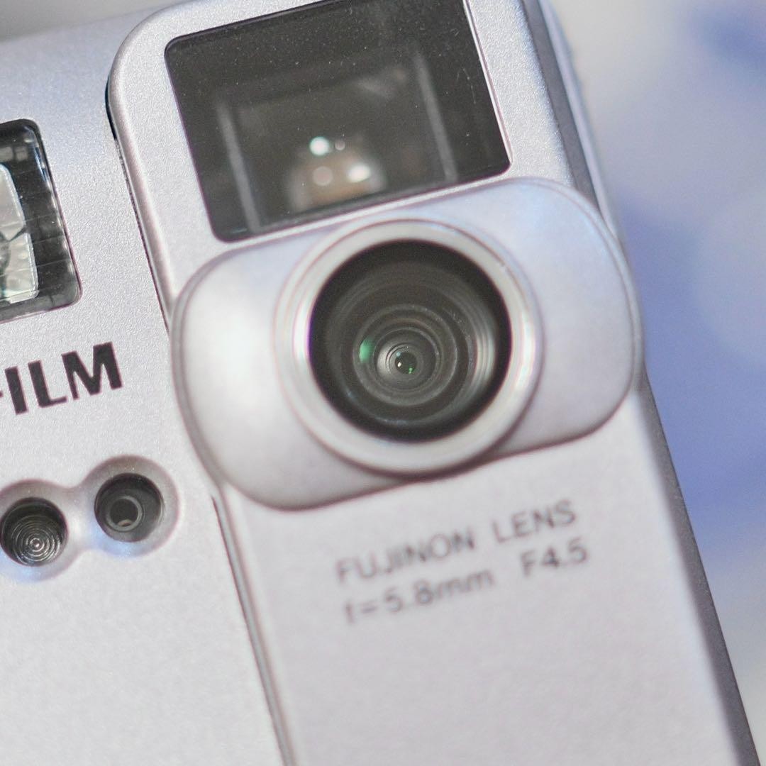 E-5 FUJIFILM FinePix 1200 オールドコンデジ デジタル FUJIFILM FinePix 1200 Compact Digital Camera Tested Excellent