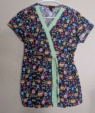 Women's Actual Nurse Owls Scrub Top Size XS