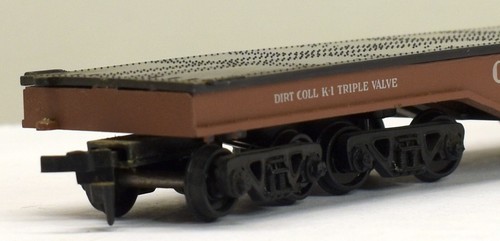 ROUNDHOUSE HO Scale C&NW 50' 200 Ton Flat Car #48051 16 Wheel - Picture 5 of 8