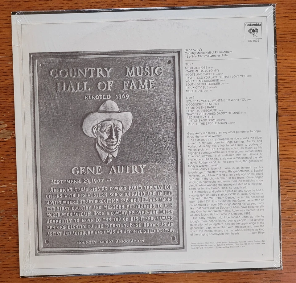 Lot of 2 Gene Autry Vinyl LP Albums BOTH EX/EX IN SHRINK 1 IS A YOUNG PROMO HTF Foto 4 de 4