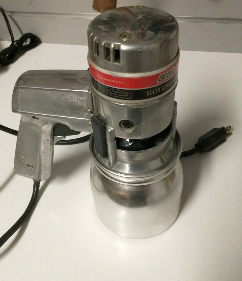 Vintage 1968 ELECTRO Solid State Rotary Airless Paint Gun Model 2400