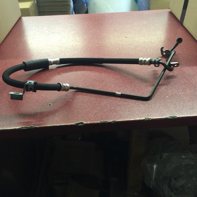 Ford TRANSIT Mk8 RWD Hi Pressure Power Steering Pipe OE 2048960 for