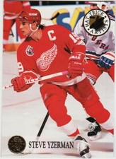 STEVE YZERMAN 93-94 LEAF HOCKEY HAT TRICK ARTISTS INSERT CARD # 10 HOF 1993-94