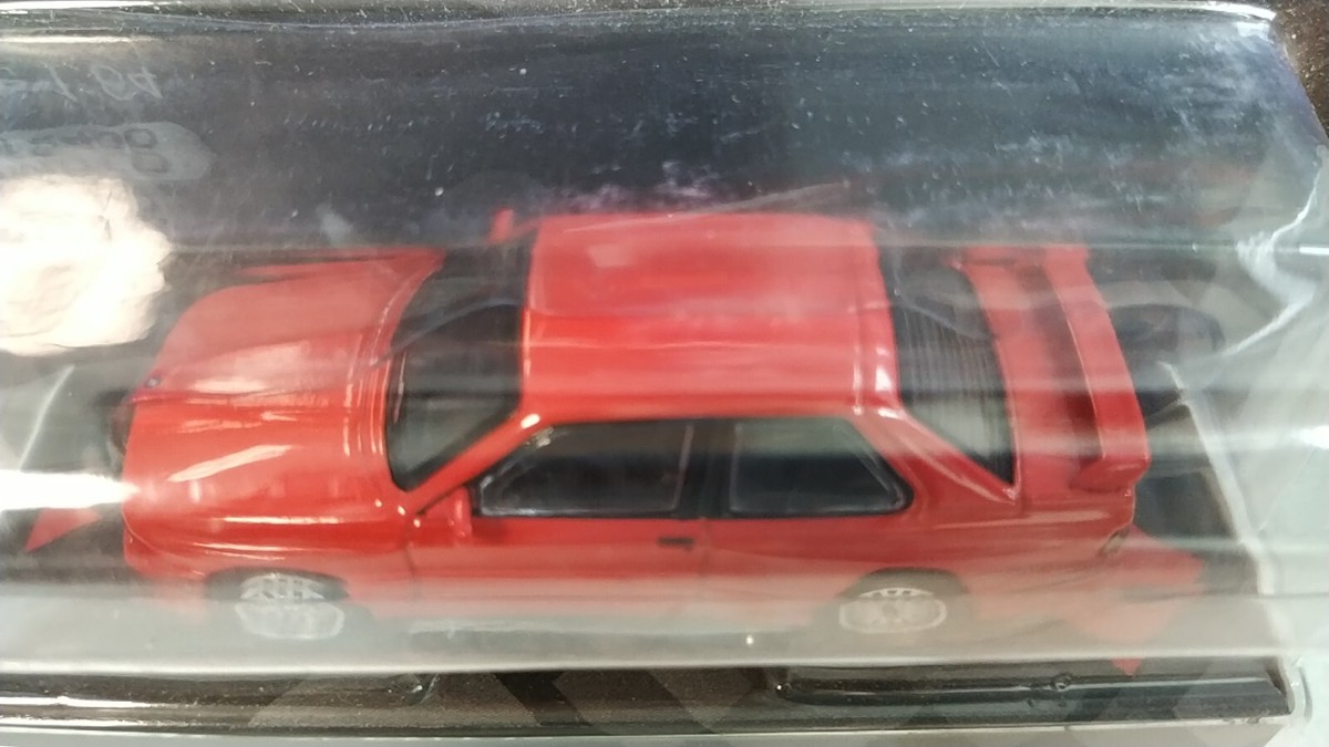 MINIGT　No.43　トイザらス限定　BMW　M3　Henna　Red MINI GT 1:64 Overseas Box Edition BMW M3 Henna Red Review