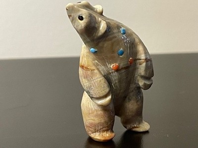 Zuni carved Picasso marble standing bear fetish