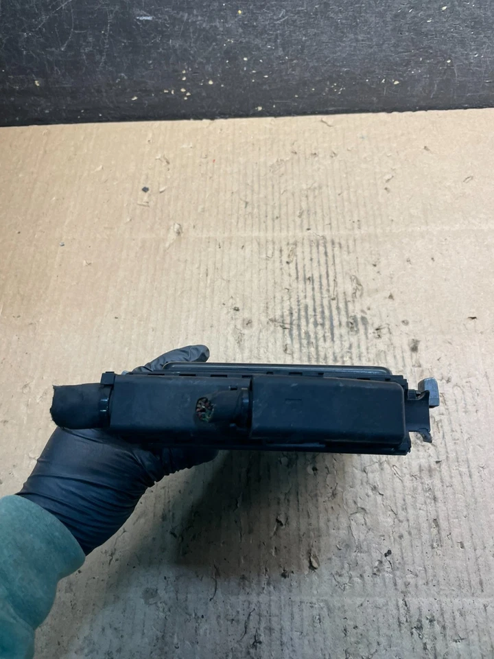 Módulo de control del motor Mercedes C300 2008 a 2012 ECU ECM fabricante de equipos originales u9382 DG Foto 2 de 4