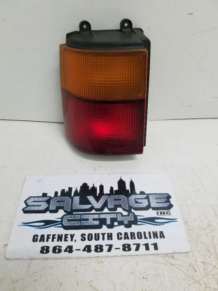 Luz trasera izquierda del conductor exterior compatible con 89-98 MAZDA MPV 6307 Foto 2 de 4