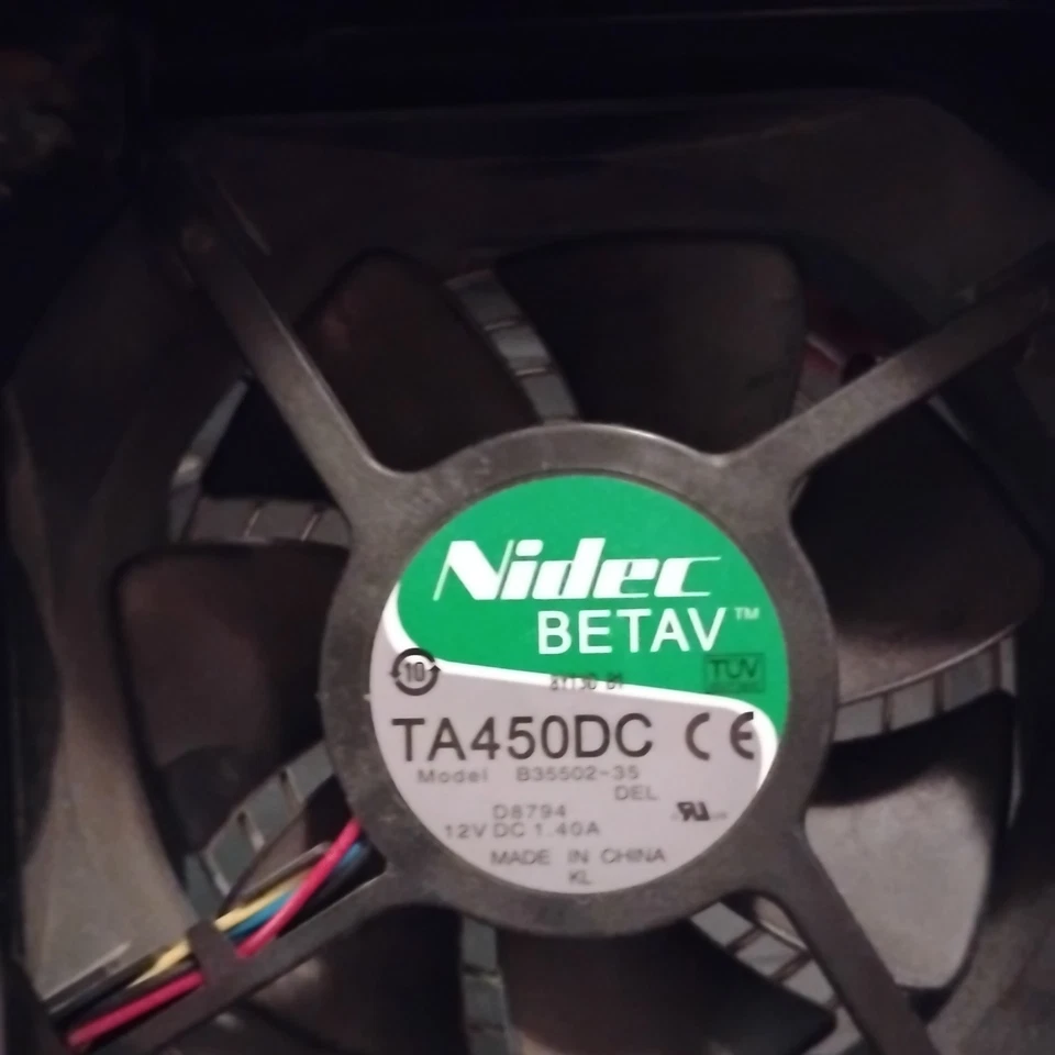 Nidec BETAV TA450DC B35502-35 12V DC1.40A Dell Y4574 D8794 Fan Case 4 pin - Image 2 of 3