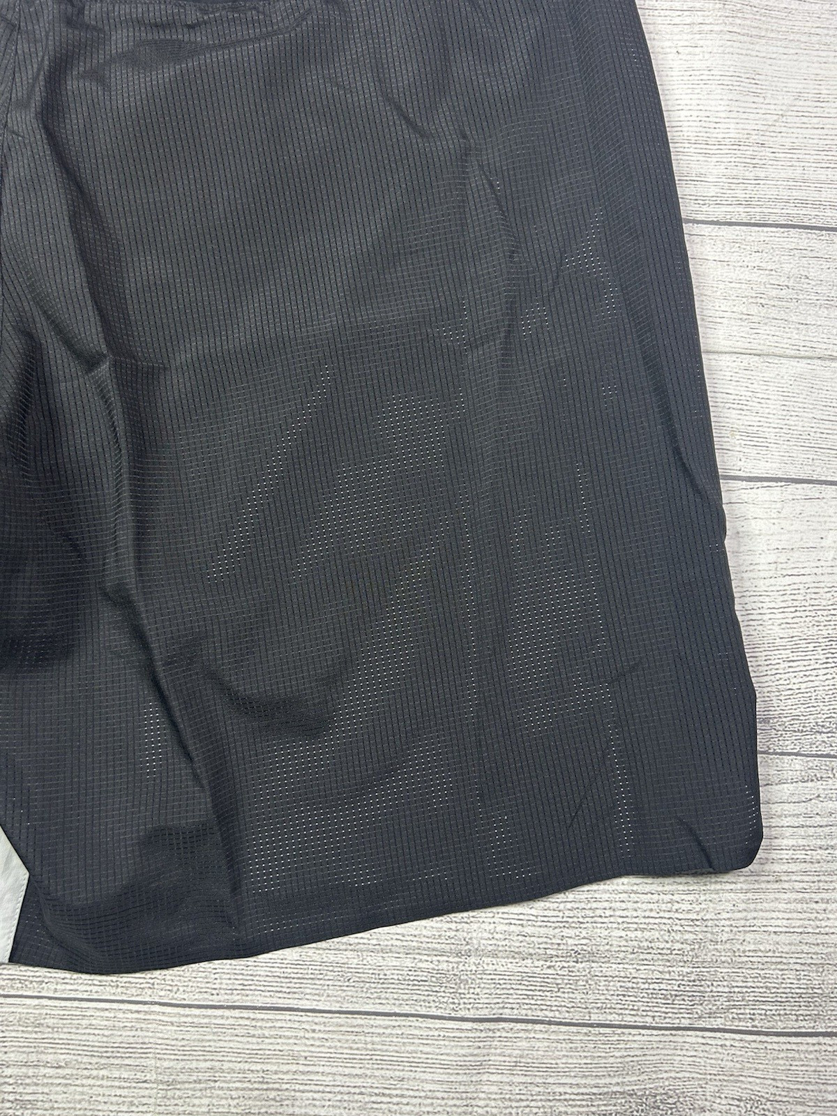 On Cloud Running Lightweight Performance Shorts M… - image 11