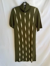 Saunders x RTR Green Jacquard Dress Size M with Minor Fabric Pull