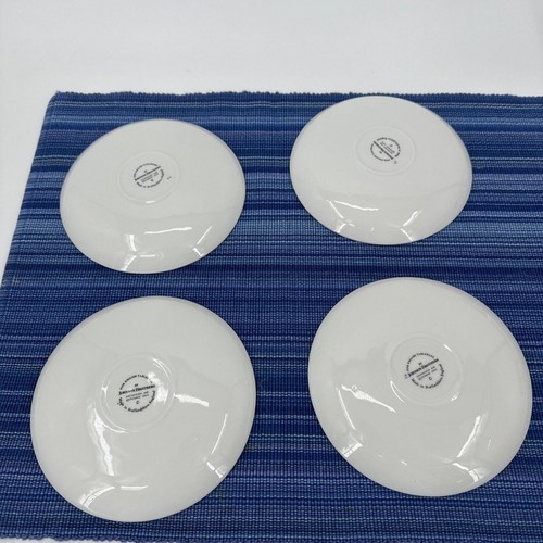 Johnson Brothers VICTORIAN CHRISTMAS Coffee Tea Cups + Saucers Set of 4 ENGLAND - Picture 8 of 24