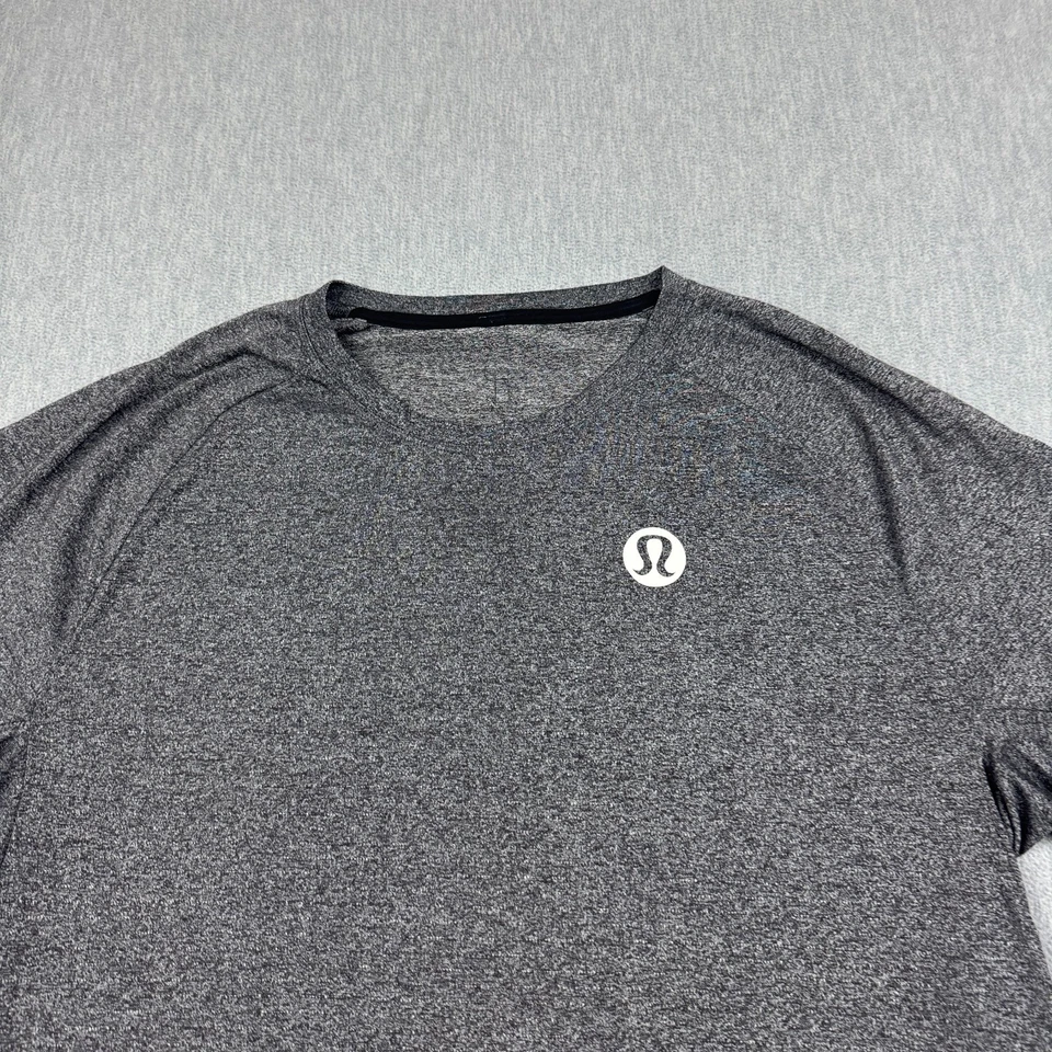 Lululemon Shirt Mens Medium Gray Metal Vent Tech Stretch Performance Athletic - Image 2 of 4