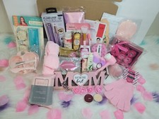 MOTHER'S DAY GIFT BOX/BASKET