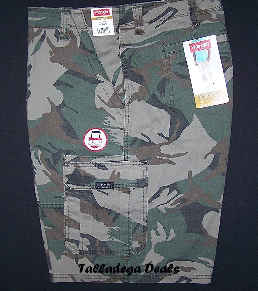 Men's Wrangler Relaxed Fit Cargo Shorts w/ Stretch Green Brown Camo CHOOSE  SIZE