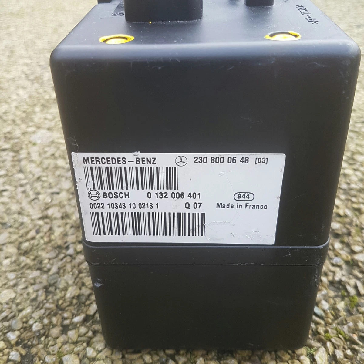 MERCEDES SL class R230 CENTRAL LOCKING PUMP A2308000648 2308000648 