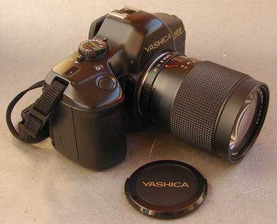 Yashica 109 35mm SLR camera with MC Zoom 28-80mm 1:3.9-4.9 lens