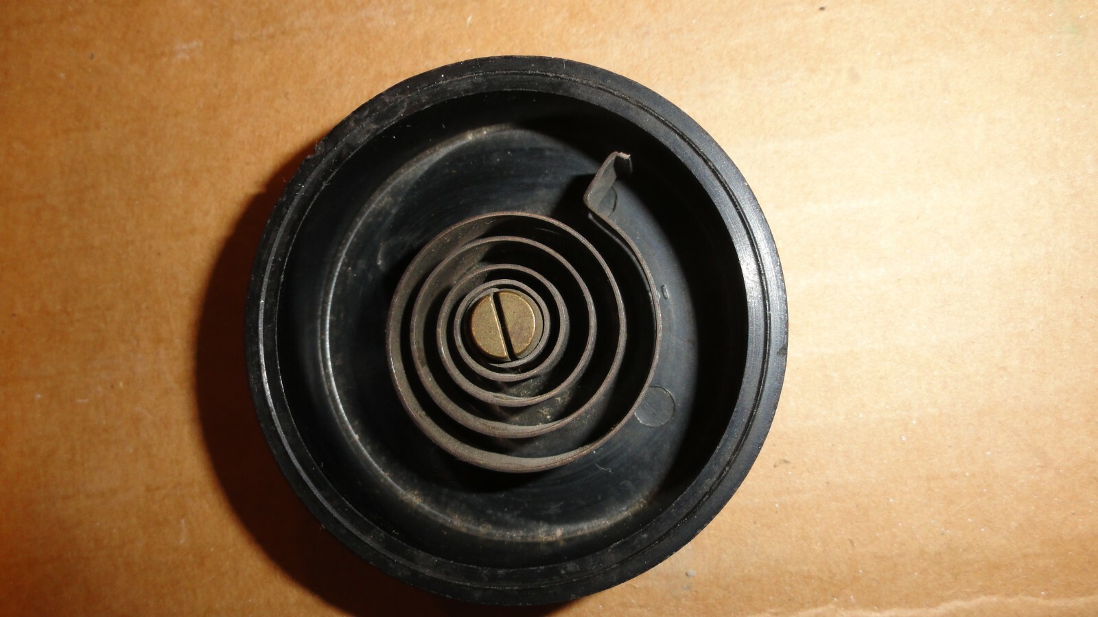 NOS 4648 STUDEBAKER W/ 532s661s CARBURETOR CHOKE THERMOSTAT CARTER