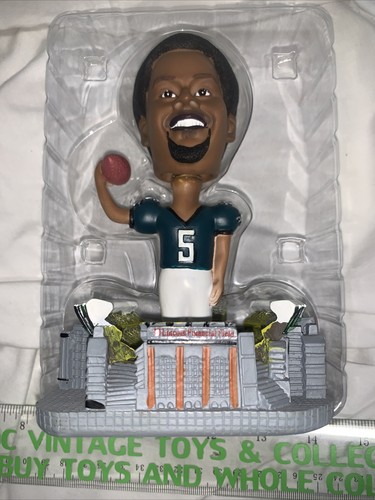 DONOVAN McNABB SUNOCO Ceramic Bobblehead PHILADELPHIA EAGLES NIB  - Picture 9 of 12