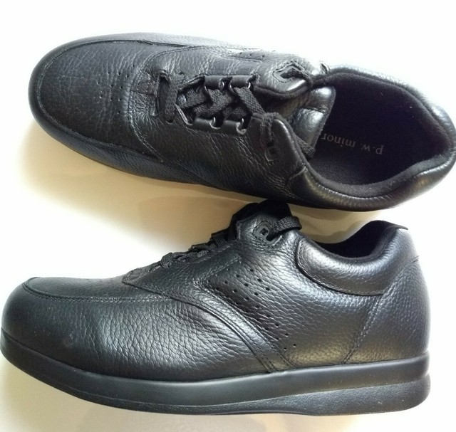 9.5 w mens shoes