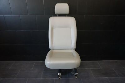Einzelsitz hinten 2te Reihe VW T5 Caravelle Fenster 9 Sitzer 2013 Leder Sitz
