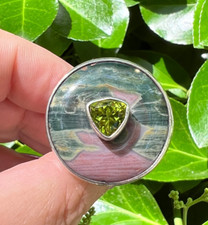 VINTAGE DESIGNER HALLMARKED STERLING SILVER OVERSIZED CHUNKY HEAVY PERIDOT RING