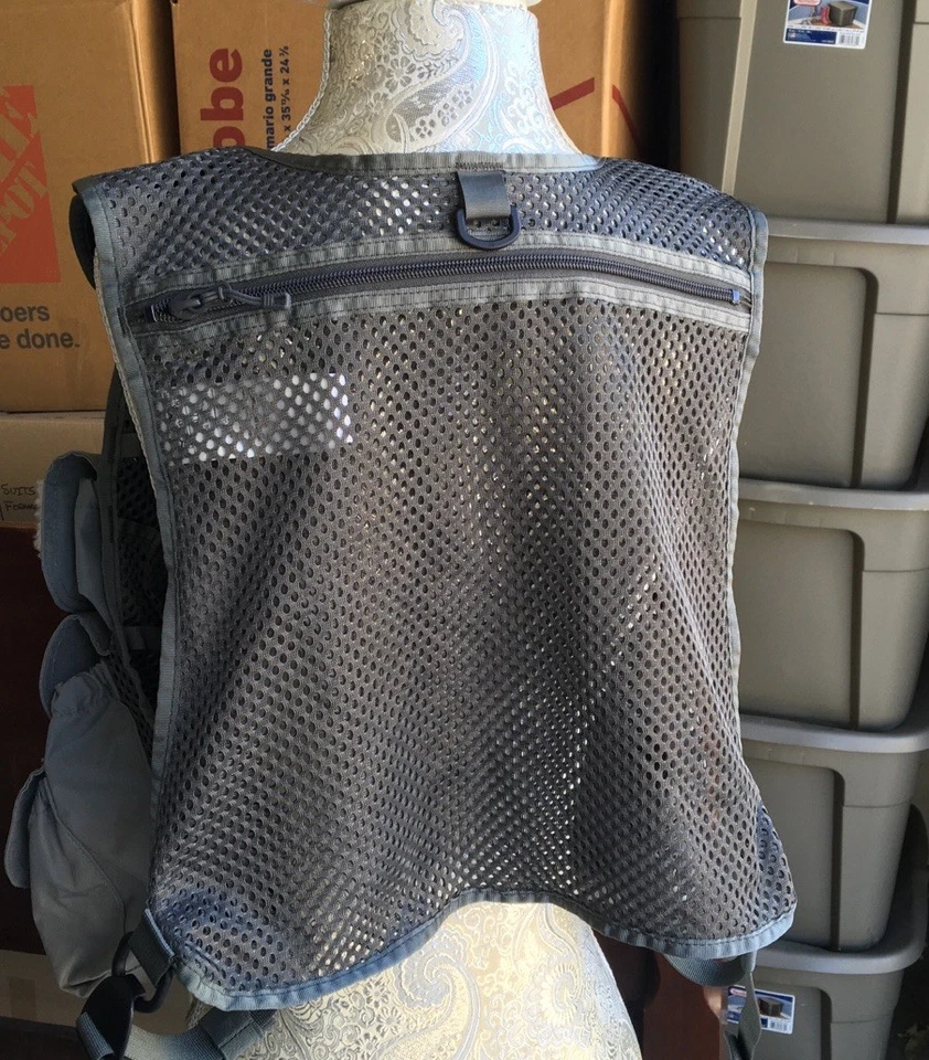 Patagonia Convertible Vest Fishing Vest - Image 3 of 4