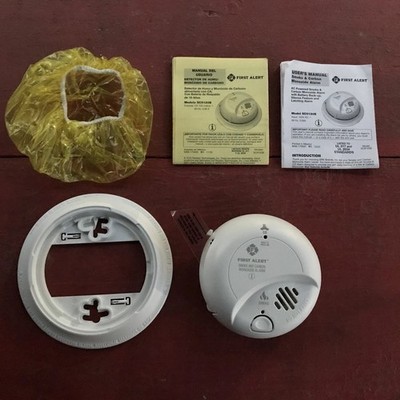First Alert SC9120B Combined Carbon Monoxide & Smoke Alarm 