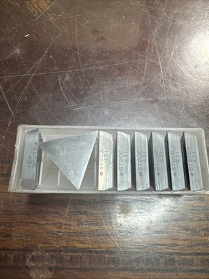 SUMITOMO TPG431 ST30E (QTY 8) MILLING/TURNING/BORING INSERT (F07)