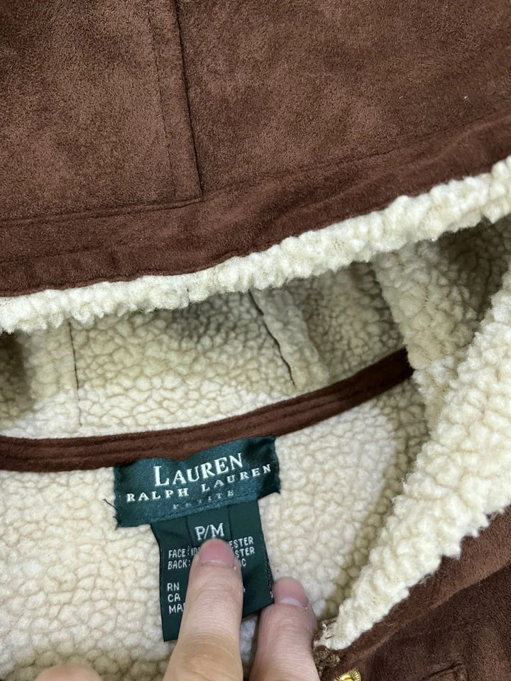 Casaco feminino Ralph Lauren marrom lã com capuz resina botões de alternância TAMANHO M/P - Imagem 4 de 4