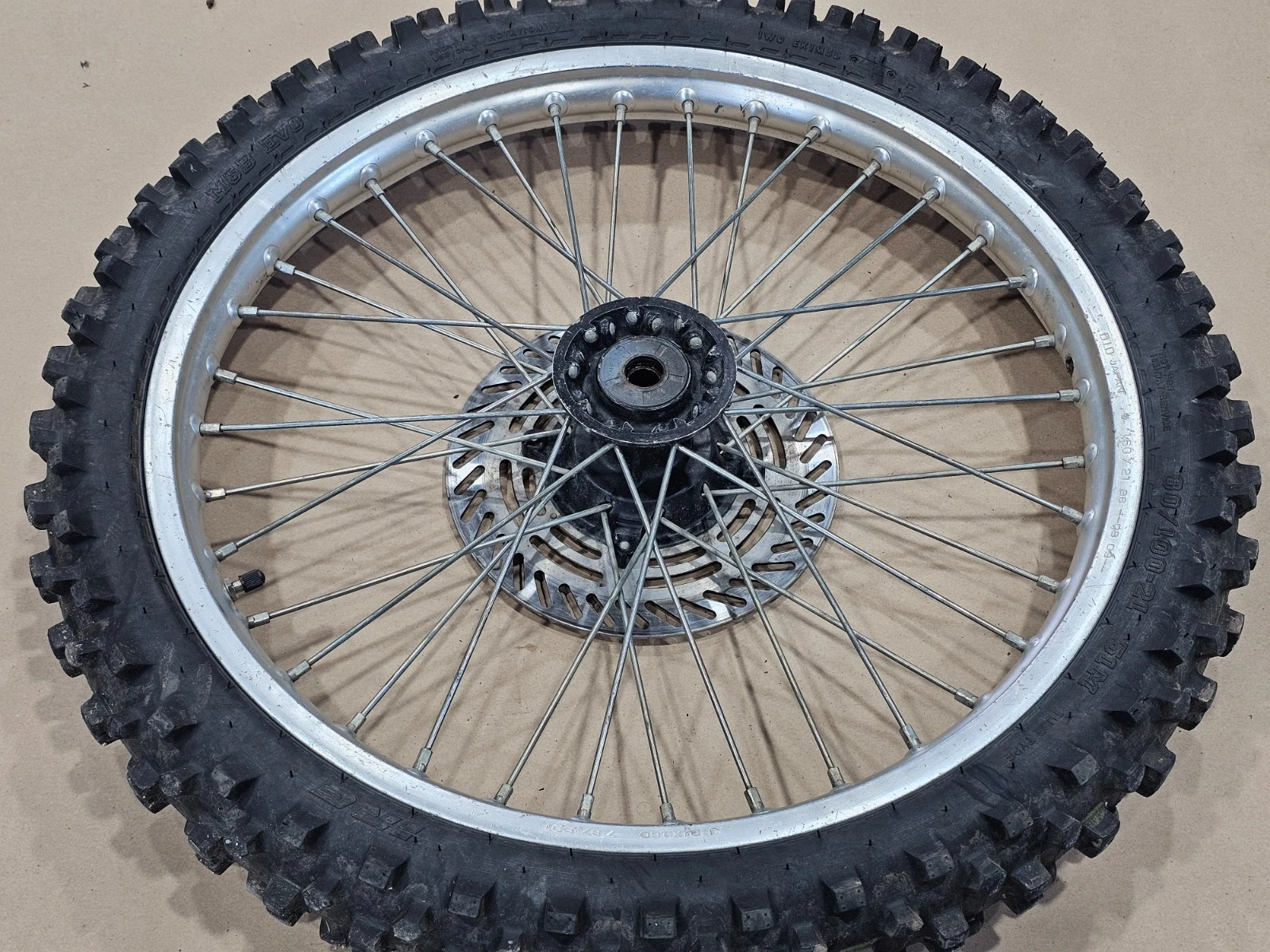 1988 Honda CR250R CR 250 OEM Front Wheel Rim Hub Spokes 21" Straight