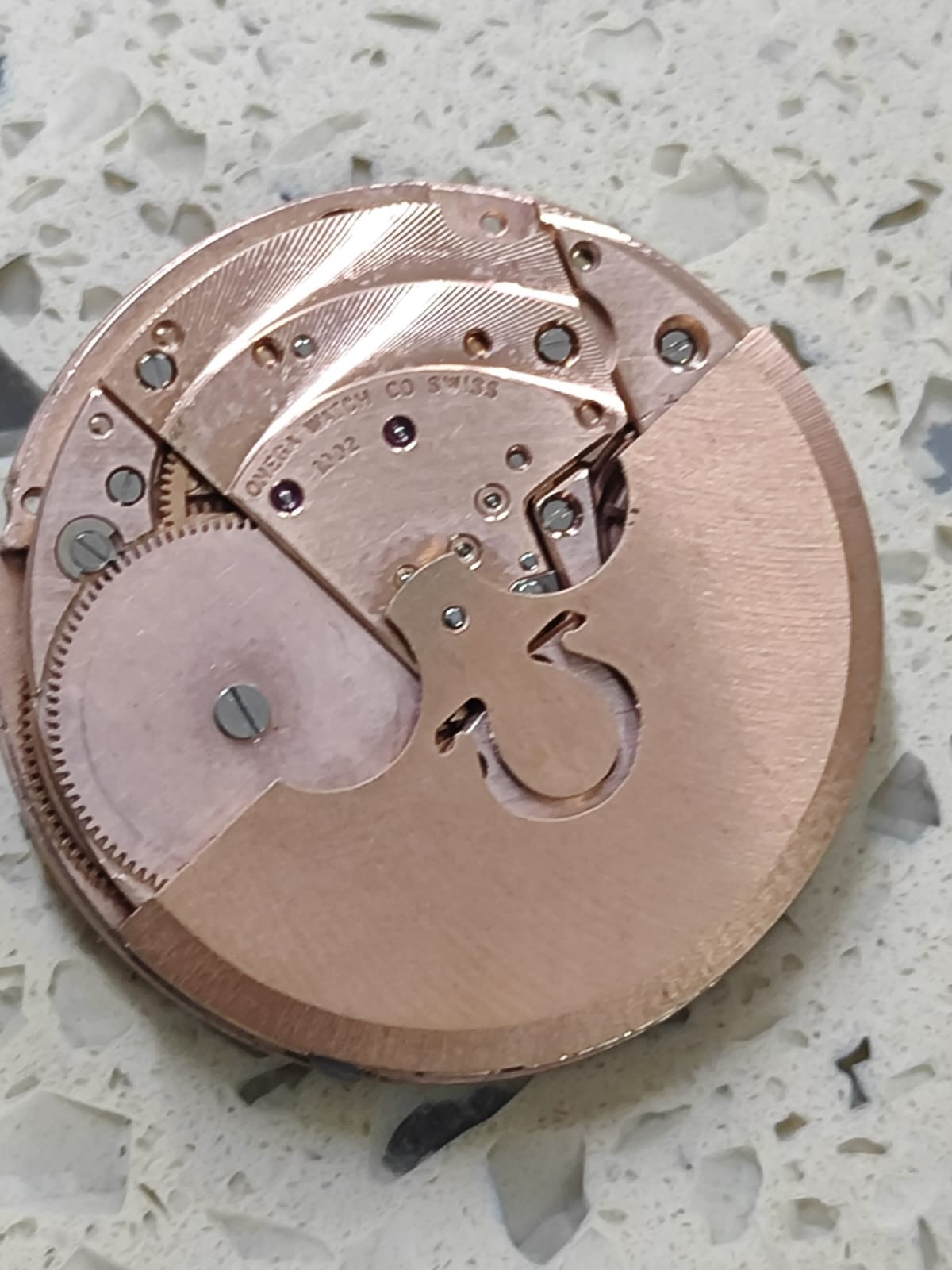 Omega Cal 1002 Automatic Incomplete Movement Working   Z